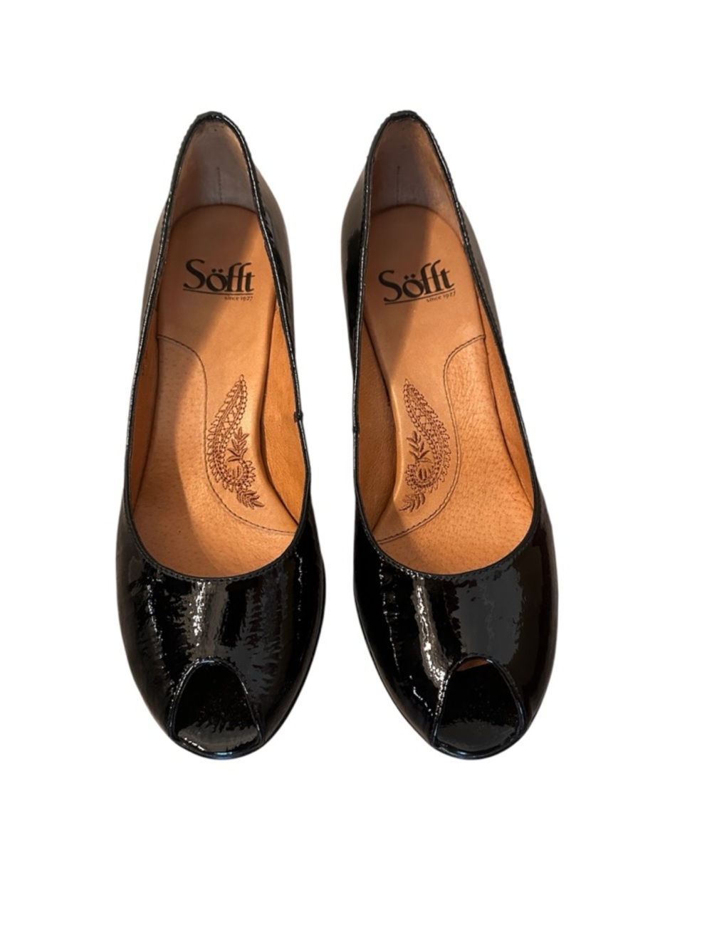 Sofft Black Patent Peep-Toe Women's Heels Size 6.5